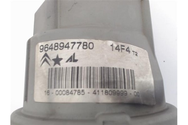 Recambio de faro antiniebla derecho para citroen c3 referencia OEM IAM 9648947780  