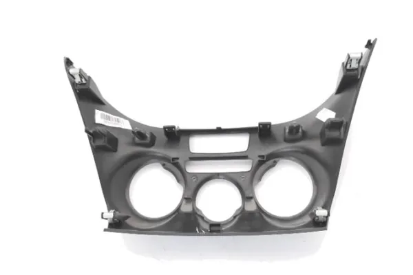 Recambio de embellecedor consola salpicadero para peugeot 2008 1.2 access referencia OEM IAM 96728464ZD  