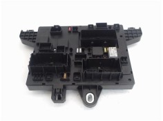 Recambio de caja fusibles/rele para opel astra j berlina 5p 1.6 excellence referencia OEM IAM 365927271  