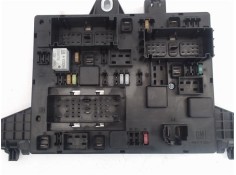 Recambio de caja fusibles/rele para opel astra j berlina 5p 1.6 excellence referencia OEM IAM 365927271  