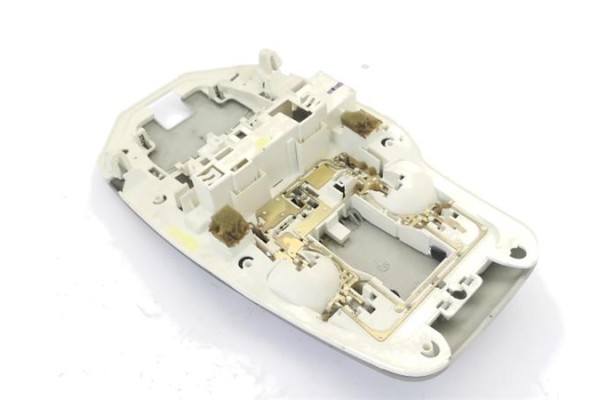 Recambio de luz interior techo para saab 9-3 berlina 1.9 tid referencia OEM IAM 12800407  