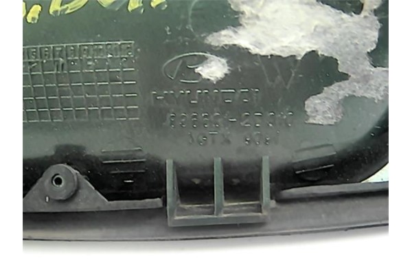 Recambio de maneta exterior trasero derecha para hyundai elantra (xd) 2.0 crdi referencia OEM IAM 836602D010  