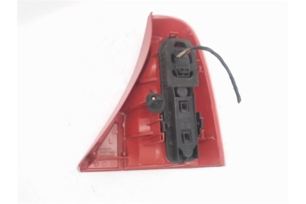 Recambio de piloto trasero izquierdo para renault clio ii fase i (b/cb0) 1.9 d (b/cb0e) referencia OEM IAM 7700410515 2211164 77