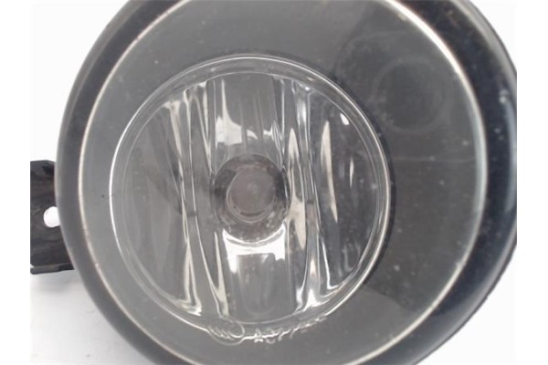 Recambio de faro antiniebla derecho para renault clio iii referencia OEM IAM 8200002469 8201772 