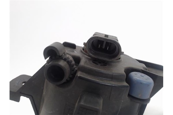 Recambio de faro antiniebla derecho para renault clio iii referencia OEM IAM 8200002469 8201772 