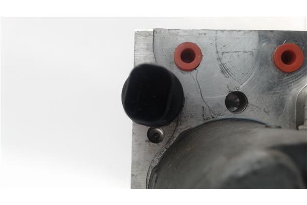 Recambio de nucleo abs para toyota avensis berlina (t22) 2.0 vvt-i referencia OEM IAM 4454005032  