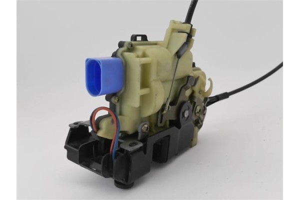 Recambio de cierre electromagnetico delantero derecho para seat ibiza (6l1) 1.4 fresh referencia OEM IAM 3B1837016CC  