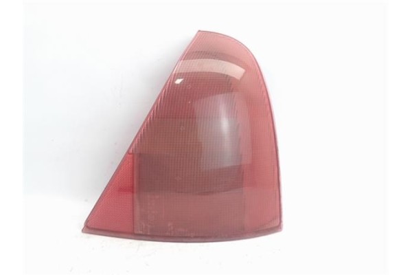 Recambio de piloto trasero derecho para renault clio ii fase i (b/cb0) 1.9 d (b/cb0e) referencia OEM IAM 8200917487 GP0348 82000