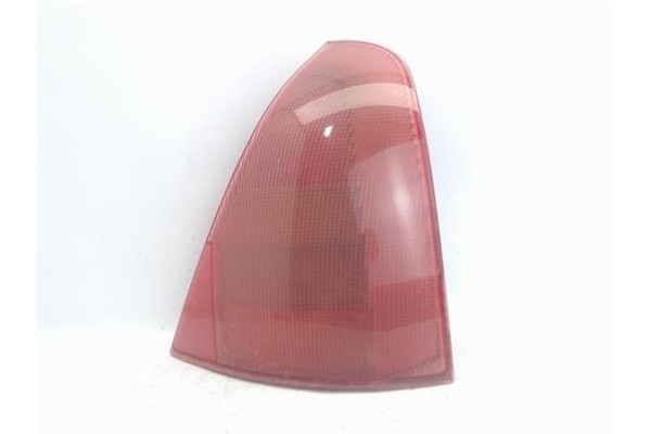 Recambio de piloto trasero derecho para renault clio ii fase i (b/cb0) 1.9 d (b/cb0e) referencia OEM IAM 8200917487 GP0348 82000