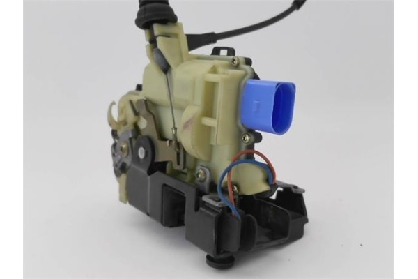 Recambio de cierre electromagnetico delantero izquierdo para seat ibiza (6l1) 1.4 fresh referencia OEM IAM 3B1837015AQ  