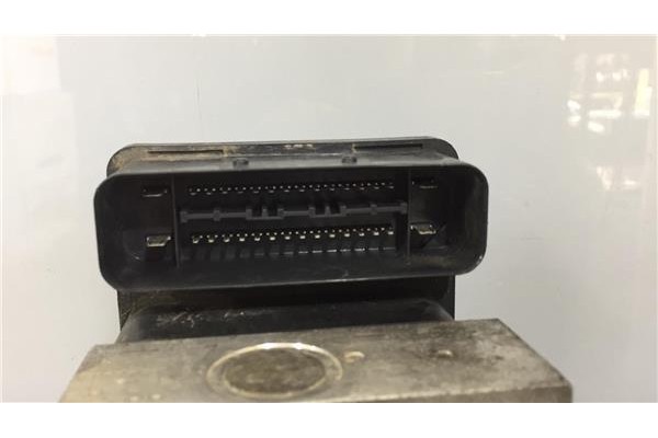 Recambio de nucleo abs para volkswagen polo iv (9n1) 1.4 16v referencia OEM IAM 6Q0614117H 6Q0907379L 