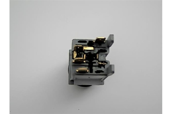 Recambio de conjunto interruptores para citroen berlingo 2.0 hdi referencia OEM IAM 6552PJ  