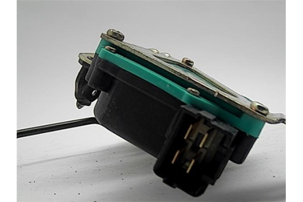 Recambio de cierre electromagnetico delantero izquierdo para hyundai accent (lc) 1.3 referencia OEM IAM 9574825000  