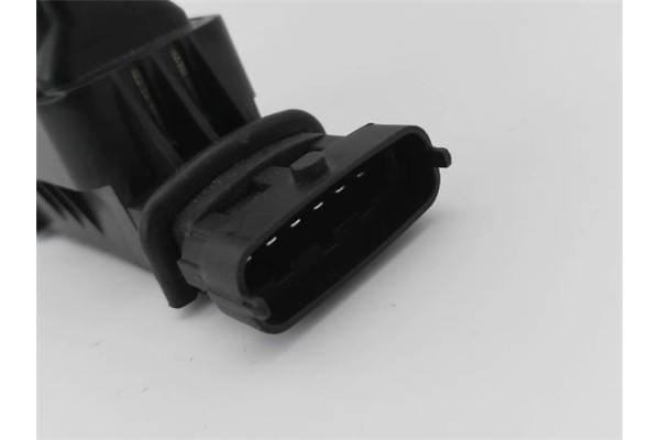Recambio de bobina encendido para opel corsa c 1.2 referencia OEM IAM 1208012 GN10204KX27B 