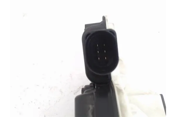Recambio de cierre electromagnetico trasero derecho para seat ibiza (6p1) 1.0 style referencia OEM IAM 6j0839015f  