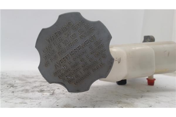 Recambio de bomba freno para kia rio (ub) 1.2 basic referencia OEM IAM 585101W200  