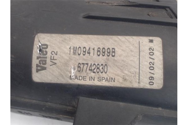 Recambio de faro antiniebla izquierdo para seat leon (1m1) referencia OEM IAM  1M09416998 