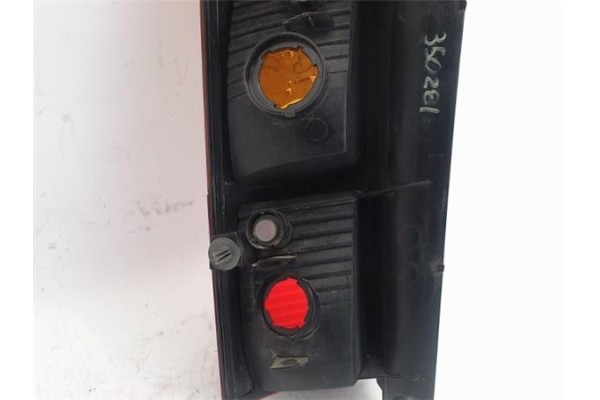 Recambio de piloto trasero derecho para suzuki ignis (rm/mh) referencia OEM IAM   