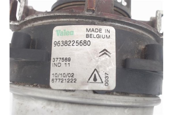 Recambio de faro antiniebla derecho para citroen xsara picasso referencia OEM IAM 9638225680 67721222 