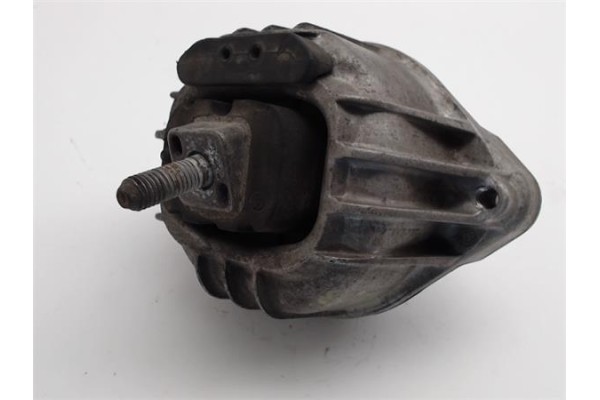 Recambio de soporte motor para bmw serie 1 berlina (e81/e87) 2.0 118d referencia OEM IAM 22116768799  