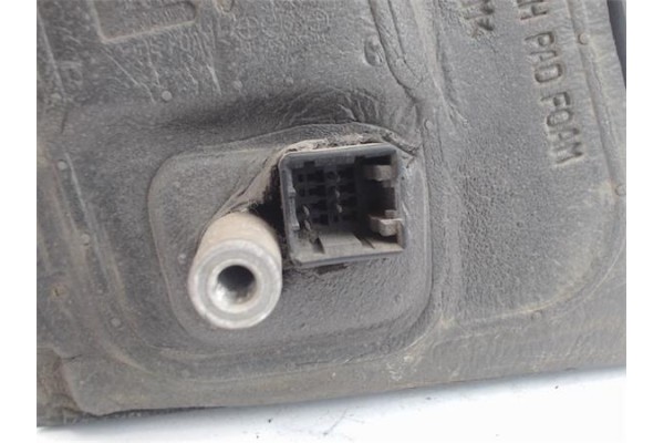 Recambio de retrovisor electrico izquierdo para hyundai matrix (fc) referencia OEM IAM 8761017320  