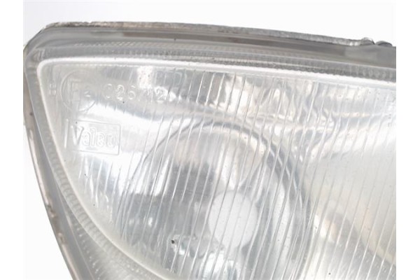 Recambio de faro antiniebla derecho para citroen xsara berlina referencia OEM IAM 9623802380 1851001000 