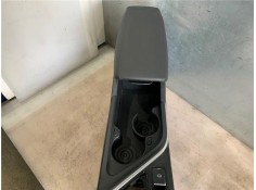 Recambio de embellecedor consola central para kia niro () híbrido vision referencia OEM IAM 84611AT000CCV  