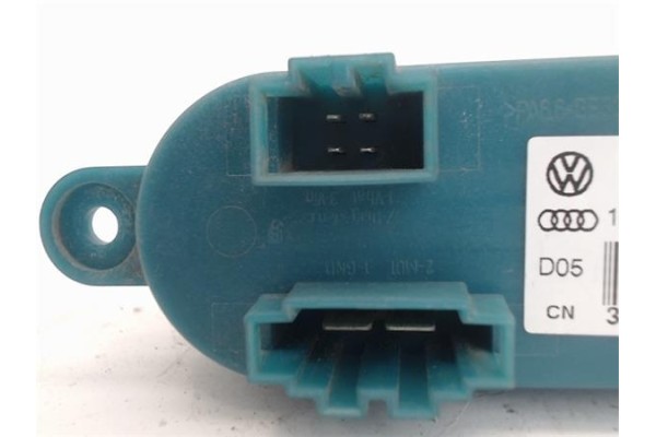 Recambio de resistencia calefaccion para volkswagen multivan v (7hm, 7hn, 7hf, 7ef, 7em, 7en) 2.5 tdi referencia OEM IAM 7L09075