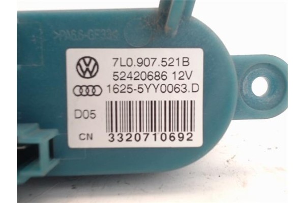 Recambio de resistencia calefaccion para volkswagen multivan v (7hm, 7hn, 7hf, 7ef, 7em, 7en) 2.5 tdi referencia OEM IAM 7L09075