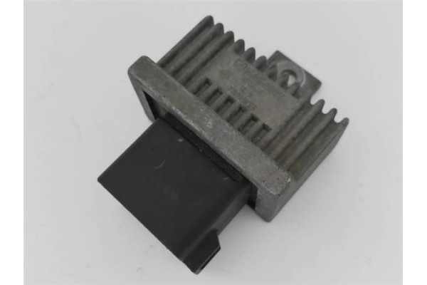 Recambio de rele calentadores para renault laguna ii (bg0) 1.9 dci (bg1a, bg1w) referencia OEM IAM 7700115078  