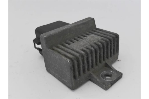 Recambio de rele calentadores para renault laguna ii (bg0) 1.9 dci (bg1a, bg1w) referencia OEM IAM 7700115078  