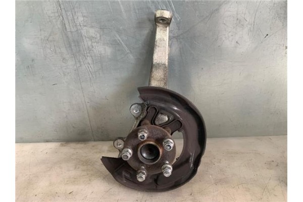 Recambio de mangueta delantero derecha para lexus is ii (_xe2_) 220 d (ale20) referencia OEM IAM   