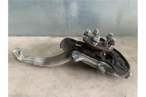 Recambio de mangueta delantero derecha para lexus is ii (_xe2_) 220 d (ale20) referencia OEM IAM   