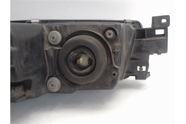 Recambio de faro delantero izquierdo para mitsubishi galant berlina (ea0) referencia OEM IAM MR325943  