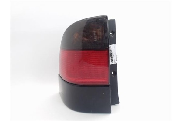 Recambio de piloto trasero izquierdo para saab 9-5 berlina referencia OEM IAM   