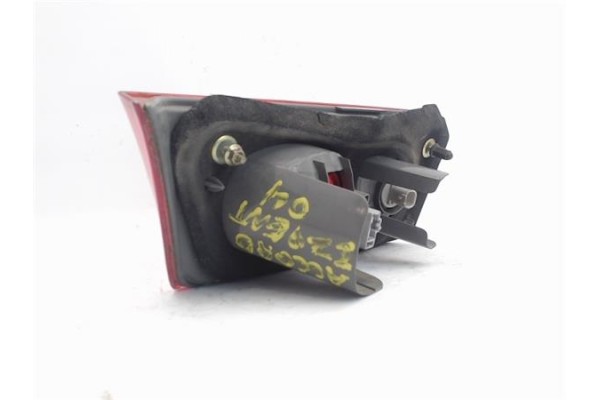 Recambio de piloto porton trasero izquierdo para honda accord berlina (cl/cn) referencia OEM IAM P5921L  