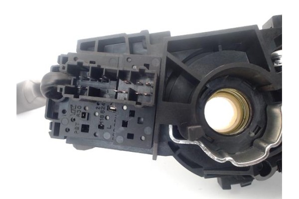 Recambio de mando intermitencia para honda cr-v (rd8) 2.2 ctdi referencia OEM IAM F000146A 35251S7SN01 