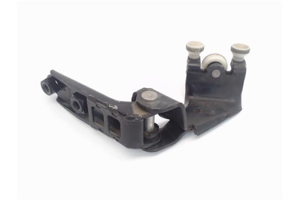 Recambio de soporte puerta corredera para volkswagen multivan v (7hm, 7hn, 7hf, 7ef, 7em, 7en) 2.5 tdi referencia OEM IAM 7H0843