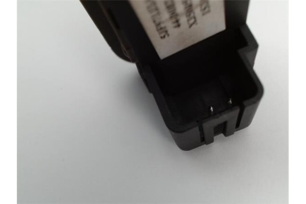 Recambio de botonera puerta delantero izquierda para jeep grand cherokee (wh) 3.0 crd limited referencia OEM IAM 5JF971J3AC X350