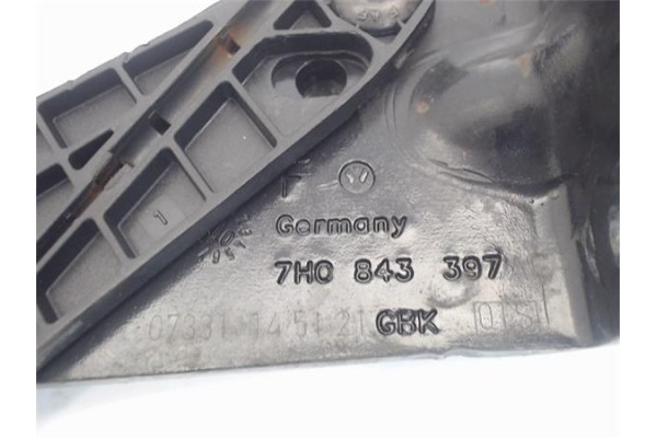 Recambio de soporte puerta corredera para volkswagen multivan v (7hm, 7hn, 7hf, 7ef, 7em, 7en) 2.5 tdi referencia OEM IAM 7H0843