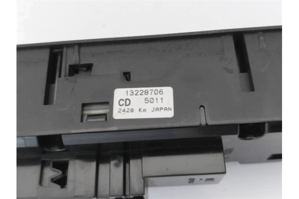 Recambio de mando elevalunas delantero izquierdo para opel zafira b 1.9 enjoy referencia OEM IAM 13228879  