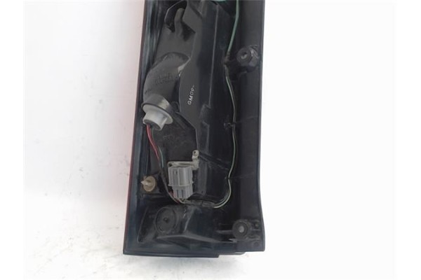 Recambio de piloto trasero derecho para honda cr-v (rd1/3) referencia OEM IAM 432200  
