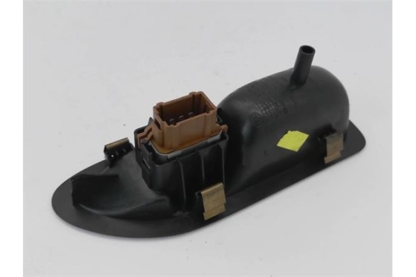 Recambio de mando elevalunas trasero izquierdo para renault laguna ii (bg0) 1.9 dci (bg1a, bg1w) referencia OEM IAM 8200220507  