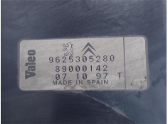 Recambio de faro antiniebla izquierdo para peugeot 306 4 pt. (s1) referencia OEM IAM 9625305280  