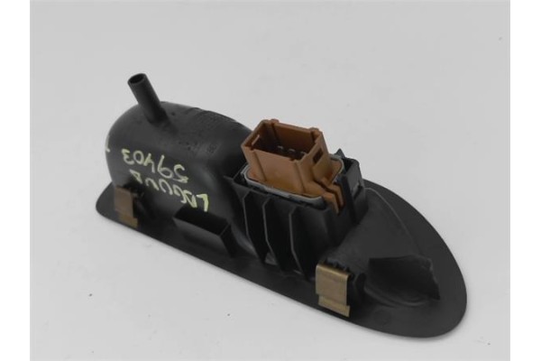 Recambio de mando elevalunas trasero izquierdo para renault laguna ii (bg0) 1.9 dci (bg1a, bg1w) referencia OEM IAM 8200220507  