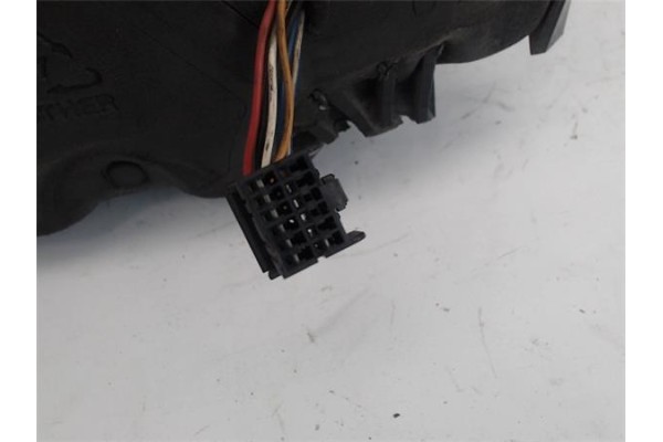 Recambio de retrovisor electrico derecho para chrysler voyager gs referencia OEM IAM 4717464  