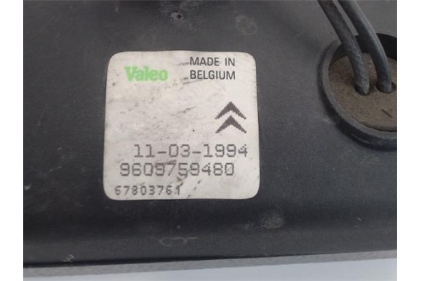 Recambio de faro antiniebla izquierdo para citroen zx referencia OEM IAM 9609759480 67803761 