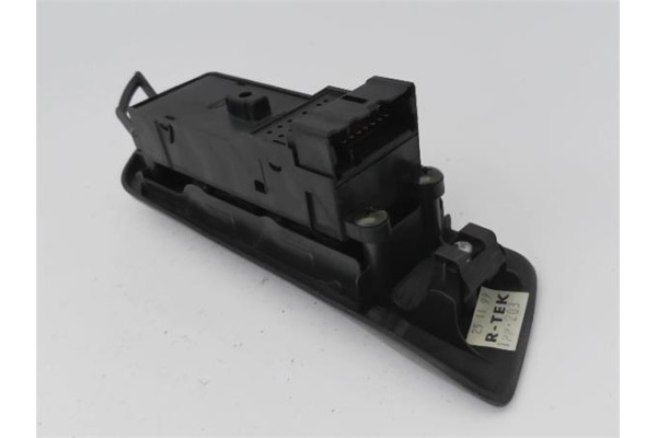 Recambio de mando elevalunas delantero izquierdo para nissan primera berlina (p11) 2.0 referencia OEM IAM 254012F820  