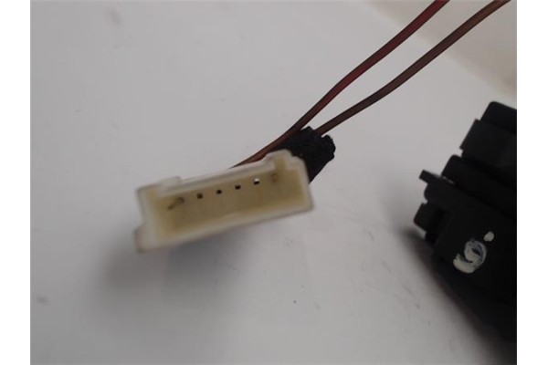 Recambio de mando de luces para bmw serie 3 compacto (e36) referencia OEM IAM 01204020 LK  