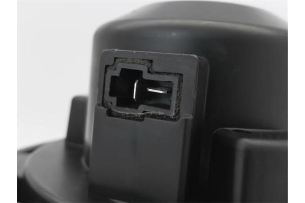 Recambio de motor calefaccion para kia sorento (bl) 2.5 crdi referencia OEM IAM 971093E060 B308830230 